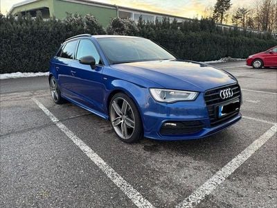 Gebraucht Audi A3 S-line plus 150 PS (110 kW) 2015 Blau Limousine