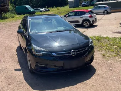 Gebraucht Opel Astra 136 PS (100 kW) 2016 Schwarz Kombi