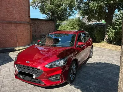 Gebraucht Ford Focus ST-Line 150 PS (110 kW) 2020 Rot Kombi