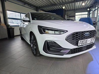 Gebraucht Ford Focus ST 280 PS (205 kW) 2024 Weiß Limousine