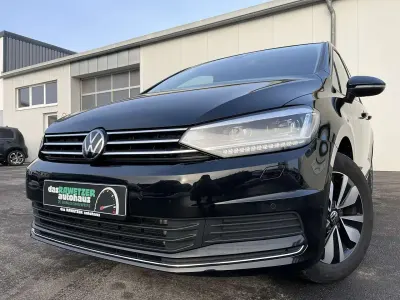 Używany VW Touran Goal 150 KM (110 kW) 2025 Czarny Minivan