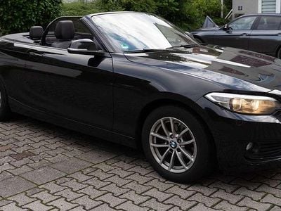 Gebraucht BMW 218 136 PS (100 kW) 2016 Schwarz Cabrio