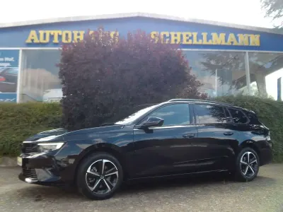 Gebraucht Opel Astra 131 PS (96 kW) 2025 Schwarz Kleinwagen