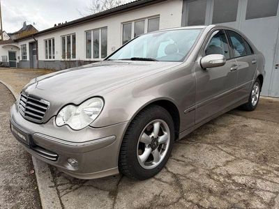 Gebraucht Mercedes C220 Avantgarde 150 PS (110 kW) 2005 Grau Limousine