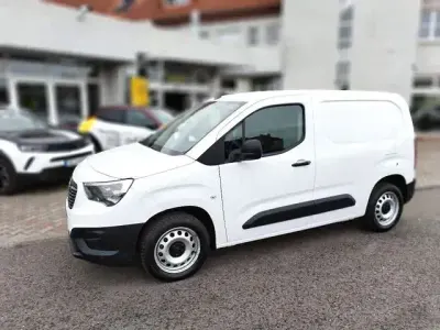 Gebraucht Opel Combo Selection 131 PS (96 kW) 2019 Weiss Van / Kleinbus