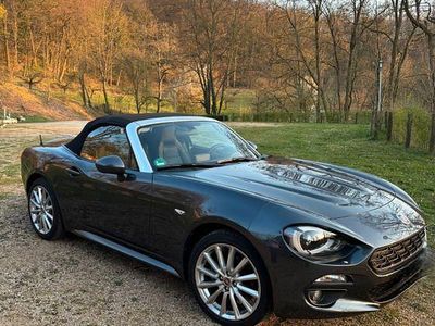 Gebraucht Fiat 124 Spider Lusso 140 PS (102 kW) 2019 Grau Cabrio