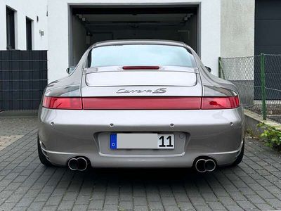 Porsche 996