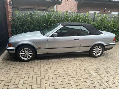 BMW 318 Cabriolet