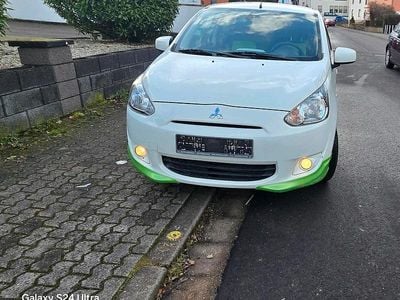 Gebraucht 2014 Mitsubishi Space Star Kleinwagen | 2.350 €