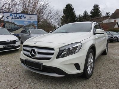 Gebraucht Mercedes GLA180 Business 122 PS (89 kW) 2016 Weiß SUV