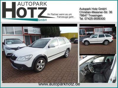 gebraucht Skoda Octavia Scout 4X4 2.0 TDI DSG Navi BiXe AHK PDC