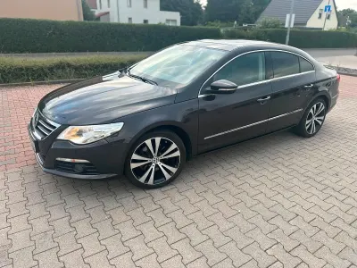 Gebraucht VW CC 170 PS (125 kW) 2011 Braun Limousine