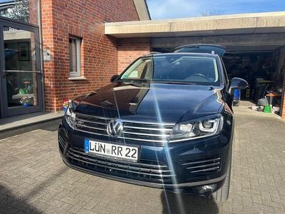 Usata VW Touareg Executive 262 CV (192 kW) 2017 Blu SUV