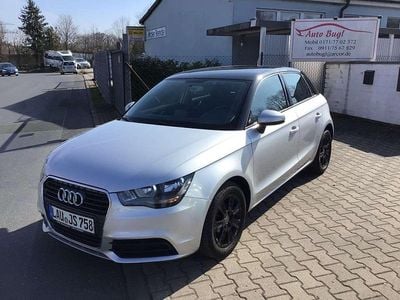 Gebraucht Audi A1 Sportback Attraction 86 PS (63 kW) 2013 Eissilber (metallic) Kleinwagen
