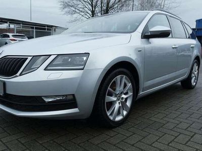 gebraucht Skoda Octavia Combi Clever, LED, NAVI, LANE ASSIST