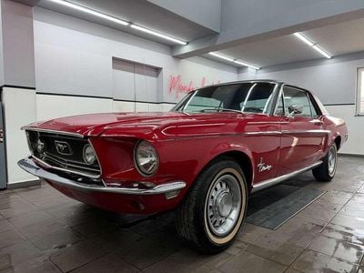 Gebraucht Ford V8 298 PS (219 kW) 1968 Rot Coupé