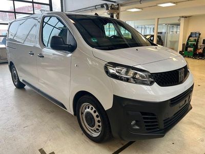 Weiß Gebraucht 2022 Fiat Scudo Van | 14.600 € (Fairer Preis)