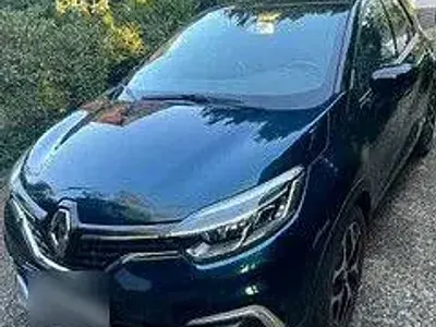 Gebraucht Renault Captur Collection 150 PS (110 kW) 2019 Grün SUV