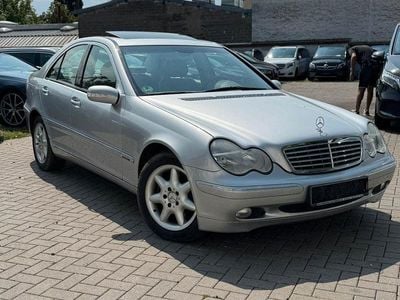 Mercedes C240