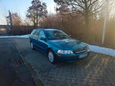 Gebraucht Volvo V40 122 PS (89 kW) 2001 Kombi