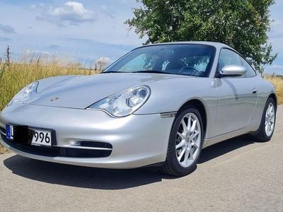 Porsche 911 Carrera
