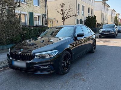 Gebraucht BMW 530 Basis 265 PS (194 kW) 2017 Schwarz Limousine