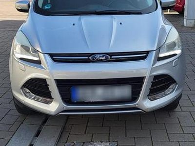 Gebraucht Ford Kuga 140 PS (102 kW) 2013 Silber SUV