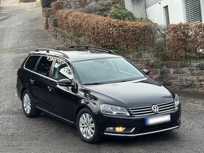 Gebraucht VW Passat 140 PS (102 kW) 2013 Schwarz Kombi