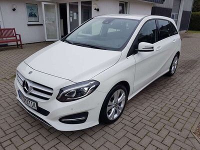 gebraucht Mercedes B200 Urban LED AHK NAVI SHZ PDC KAMERA