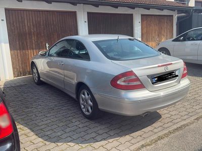 Gebraucht Mercedes CLK240 170 PS (125 kW) 2002 Silber Coupé