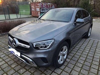 Gebraucht Mercedes GLC220 Exclusive 194 PS (142 kW) 2019 Grau SUV