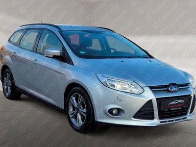 Usata Ford Focus Trend 116 CV (85 kW) 2012 Grigio Station wagon