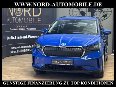 Second-hand Skoda Enyaq iV Loft 108 kW (148 CP) 2023 Albastru SUV