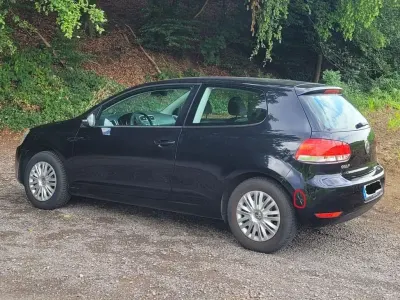 Gebraucht VW Golf VII Trendline 80 PS (58 kW) 2012 Schwarz Limousine