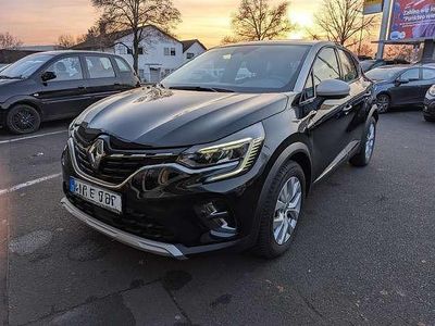 Schwarz (schwarz gne + weiss qnw) Gebraucht 2022 Renault Captur Intens SUV | 16.790 € (Fairer Preis)
