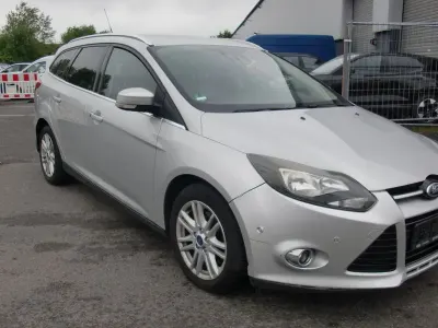 Używany Ford Focus Titanium 116 KM (85 kW) 2014 Szary Kombi