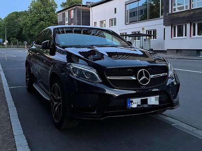Schwarz Gebraucht 2018 Mercedes GLE43 AMG AMG SUV | 32.990 € (Fairer Preis)