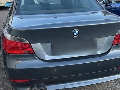 Gebraucht BMW 525 Basis 192 PS (141 kW) 2004 Grau Limousine