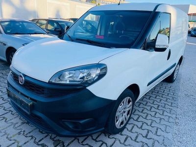 Weiß Gebraucht 2018 Fiat Doblò Van / Kleinbus | 4.950 € (Fairer Preis)