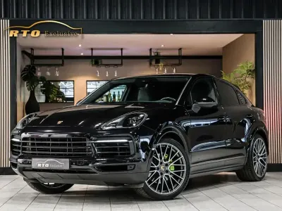 Gebraucht Porsche Cayenne Chrono 462 PS (339 kW) 2021 Schwarz SUV