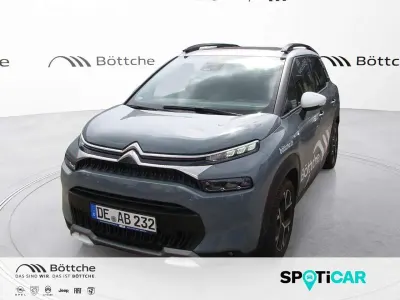 Gebraucht Citroën C3 Aircross PureTech 131 PS (96 kW) 2022 Lackierung manhattan green/typ SUV