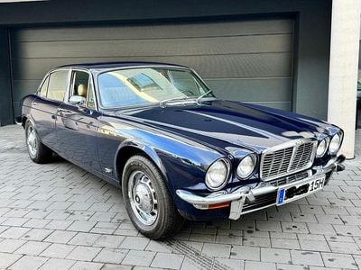 Blau Gebraucht 1977 Jaguar XJ Limousine | 22.348 €