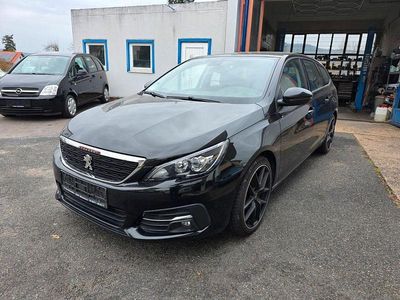 Gebraucht 2018 Peugeot 308 Active Kombi | 9.900 € (Fairer Preis)
