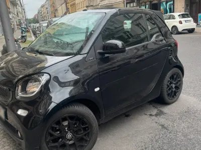 Gebraucht Smart ForTwo Cabrio 90 PS (66 kW) 2017 Schwarz Cabrio