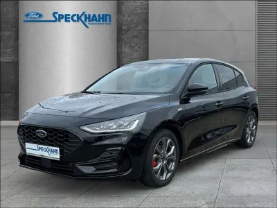 Gebraucht Ford Focus ST-Line 125 PS (91 kW) 2025 Obsidianschwarz metallic Limousine