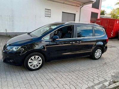 Schwarz Gebraucht 2012 Seat Alhambra Style Van / Kleinbus | 10.900 € (Fairer Preis)