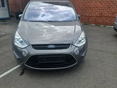 Gebraucht Ford S-MAX Titanium X 140 PS (102 kW) 2014 Beige Van / Kleinbus