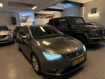 Używany Seat Leon ST Style 110 KM (80 kW) 2014 Szary Kombi
