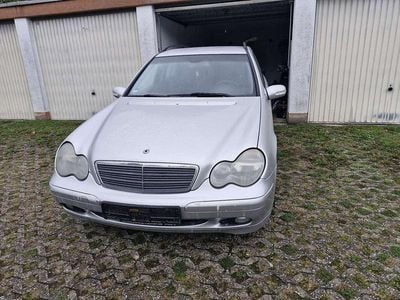 Mercedes C220