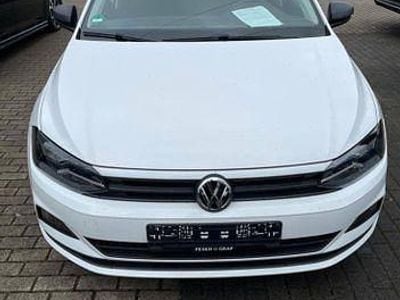 Gebraucht VW Polo IQ Drive 95 PS (69 kW) 2019 Weiß Kleinwagen